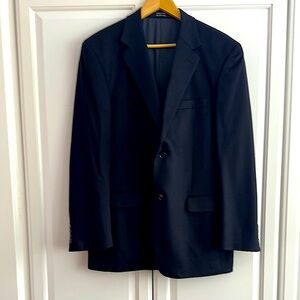 Navy 100% Cashmere Sport Coat
Andrew Fezza
40R